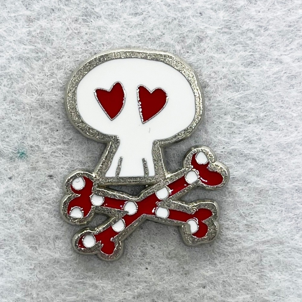 🔮 5/$25 Disney Sugar Skulls Minnie Mouse Pin